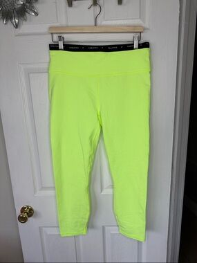 Fabletics Neon Yellow Define High-Waisted Athletic Leggings. NWT Sz XL 12-14